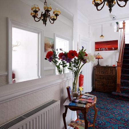 Minton Lodge Hotel - Seniors Only Bournemouth Eksteriør bilde